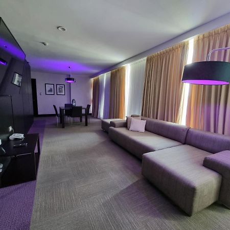 Hotel Trinitarias Suites Barquisimeto Exterior photo