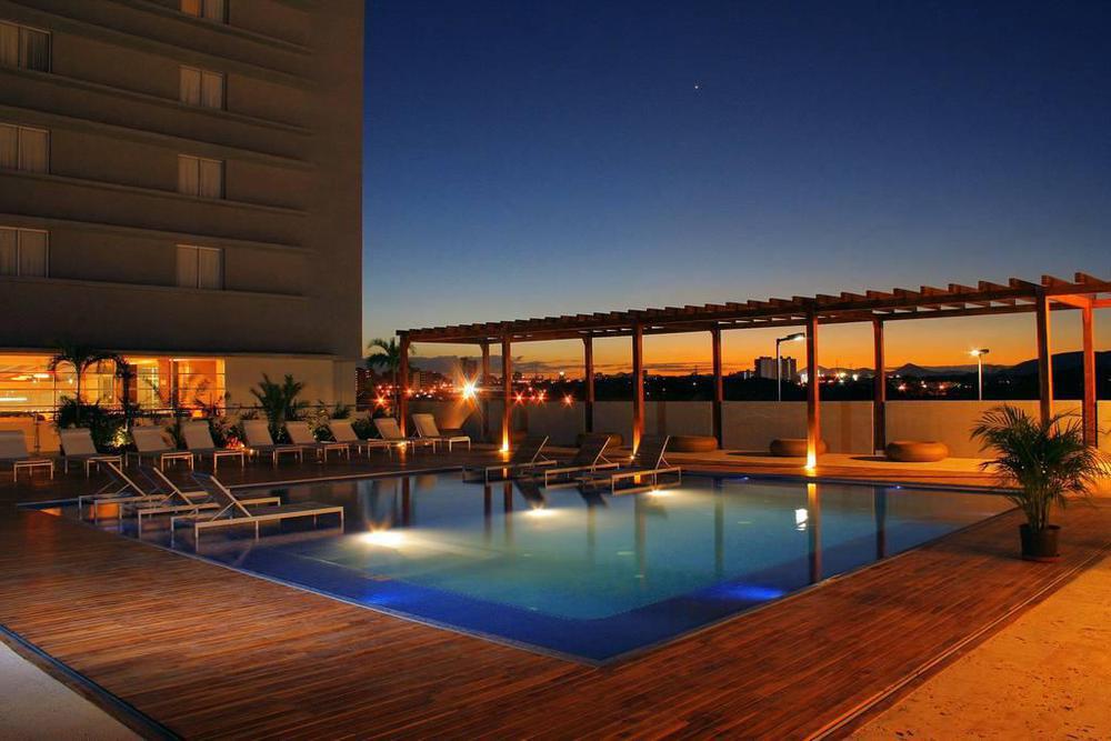 Hotel Trinitarias Suites Barquisimeto Exterior photo