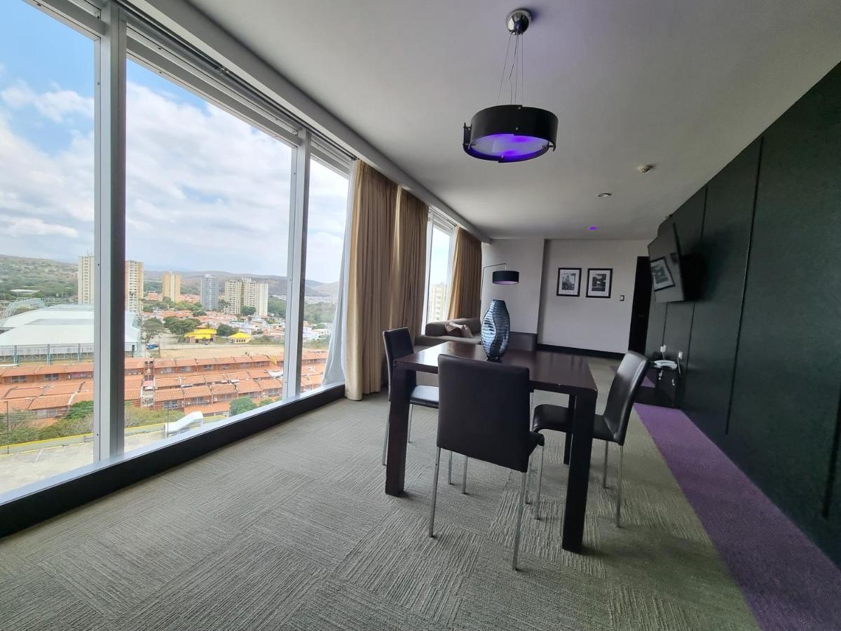 Hotel Trinitarias Suites Barquisimeto Exterior photo